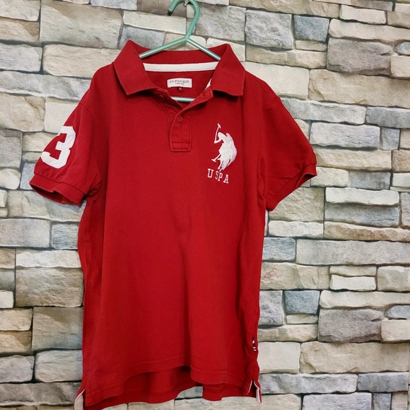 4 boys T Shirts size Medium in like new condition. - Picture 5 of 10